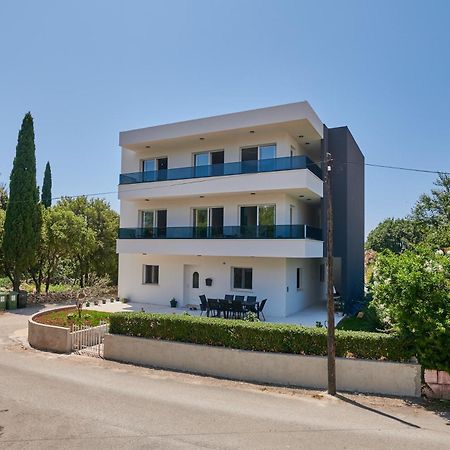 Apartments Endji I Cilipi Exterior photo